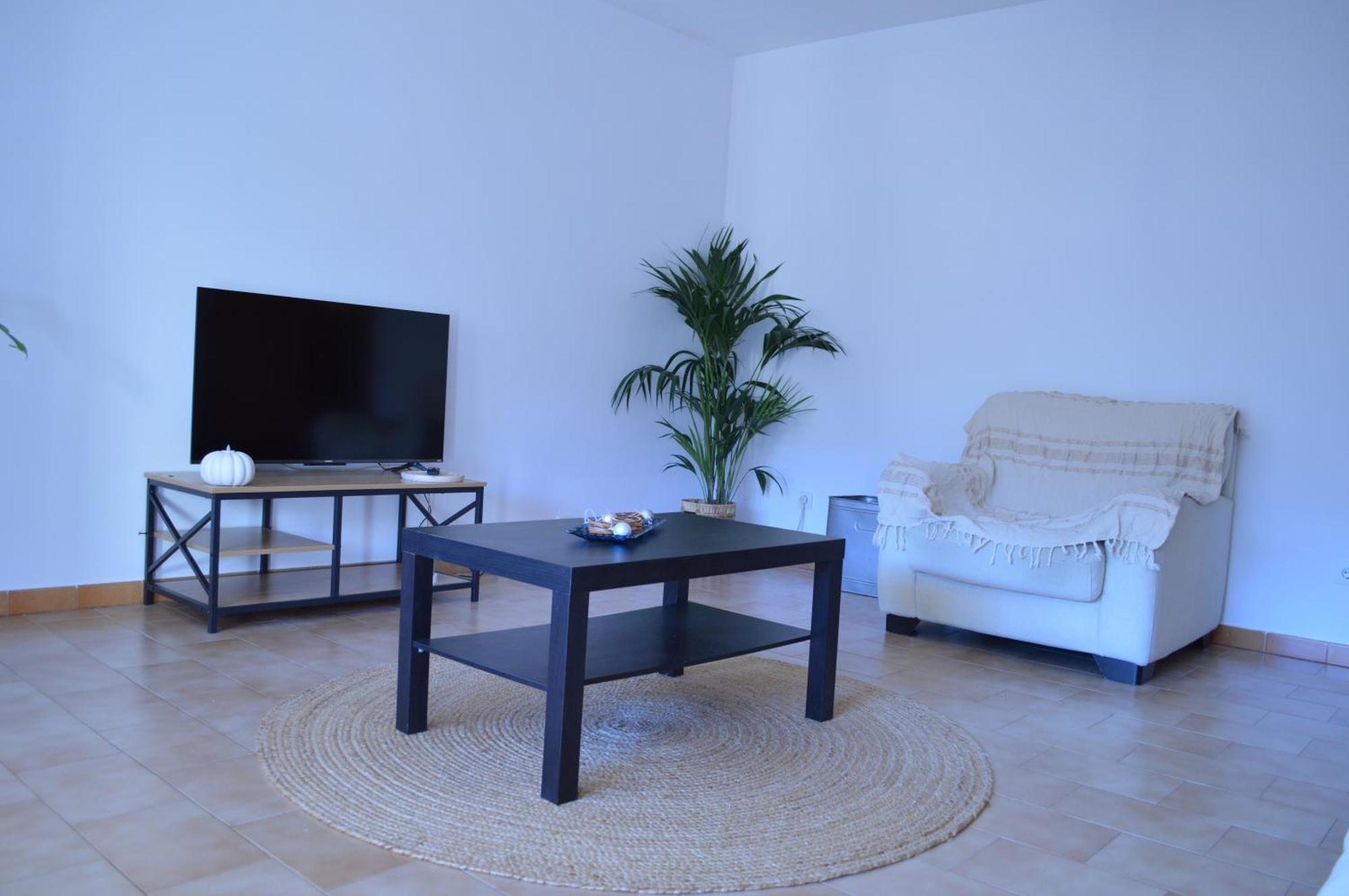 LA CARA NORD , ALOJAMIENTO TURISTICO ,SALDES, A LOS PIES DEL PEDRAFORCA, apartamento Exterior foto